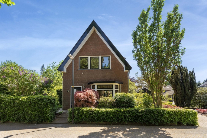 Tuinmansdwarslaan 10, 7315 JD, Apeldoorn