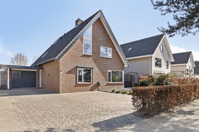 Houttuinen-Zuid 9, 7325 RJ, Apeldoorn