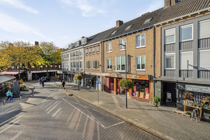 Markt 8 a, 6191 JG, Beek