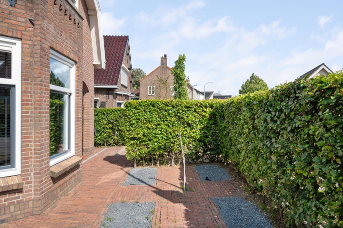 Dorpsstraat 84, 3299 BD, Maasdam