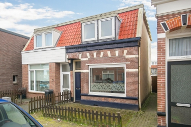 Hagedoornstraat 12, 7606 CW, Almelo