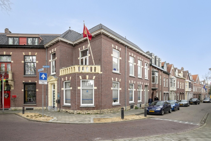 Burg. de Hesselleplein 9, 6411 CG, Heerlen