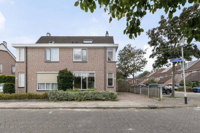 Louise Stratenusstraat 21, 4822 VW, Breda