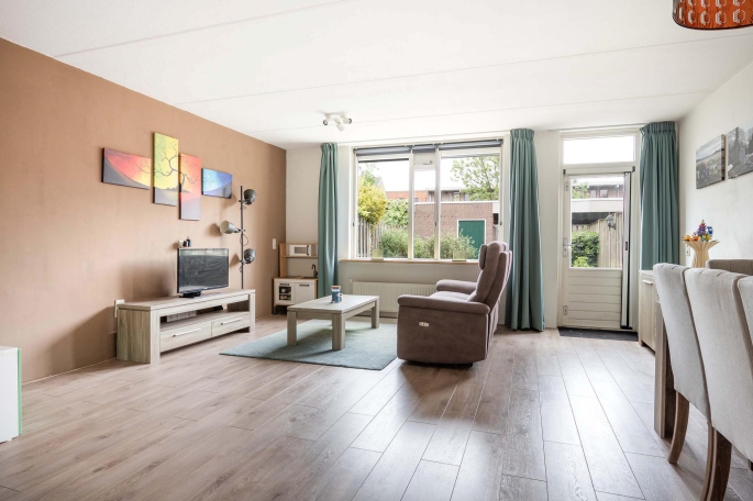 De Violieren 63, 7329 DS, Apeldoorn